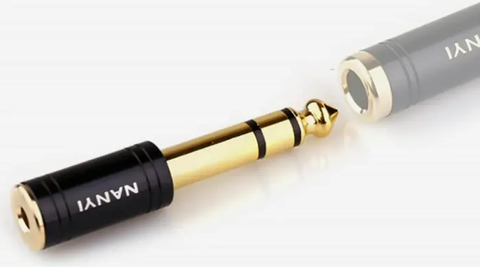 Brand's 1/4'' Male to 1/8'' Female Audio Convertor