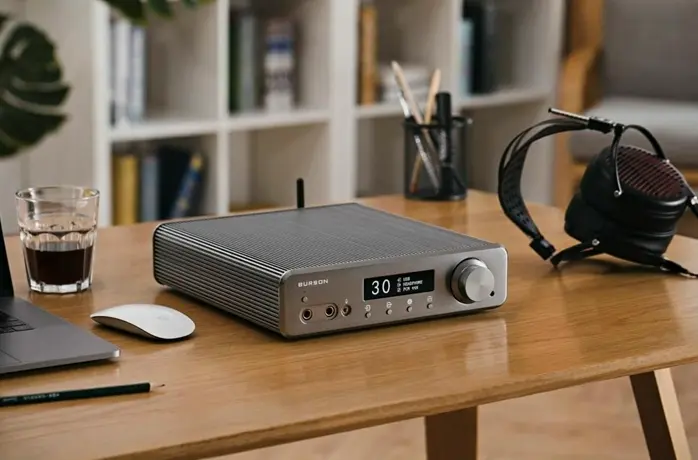 Driver 3 Headphone Amp Setup with Digital-to-Analog Converter, 7.5 Watts